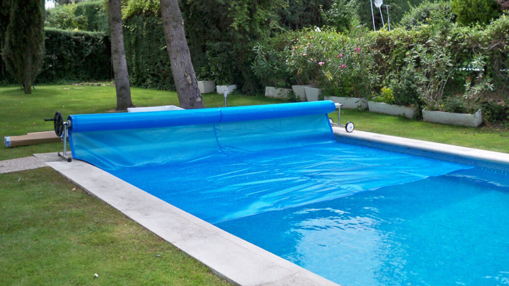 Ponte fuerte en la piscina