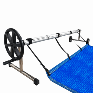 PACK de manta térmica de OXO azul de 700 micras de 8m x 4m con ribete en 1 lateral de 4m con ojales + Enrollador + Protector